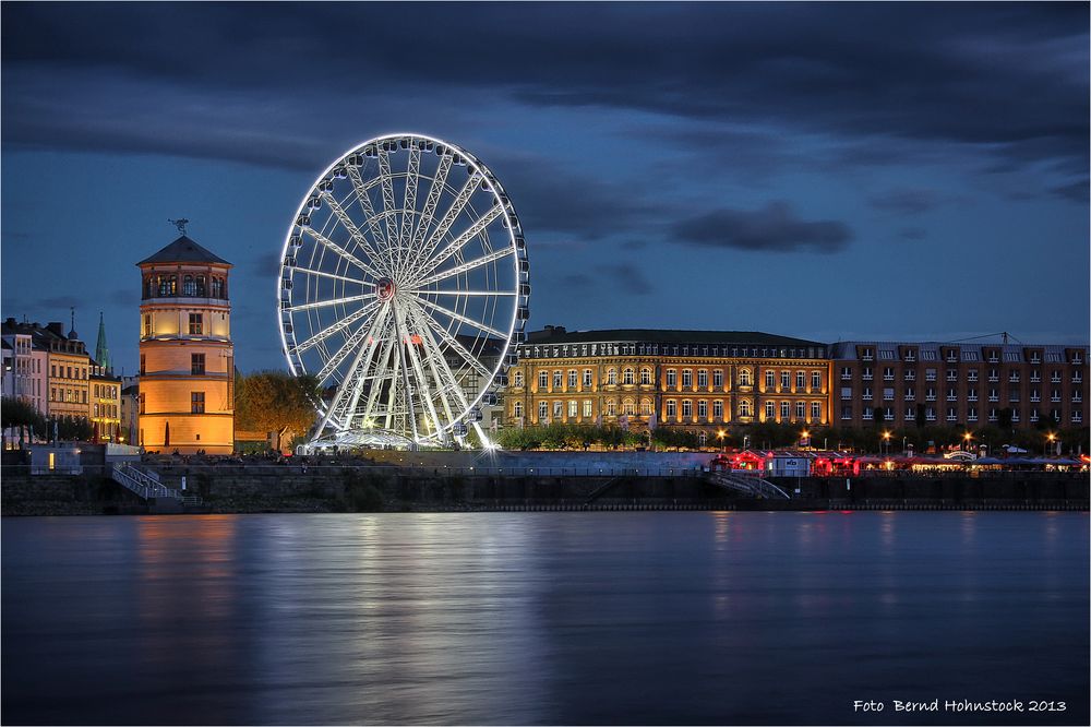 Düsseldorf im goldenen Oktober ...