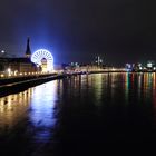 Düsseldorf im Licht der Nacht