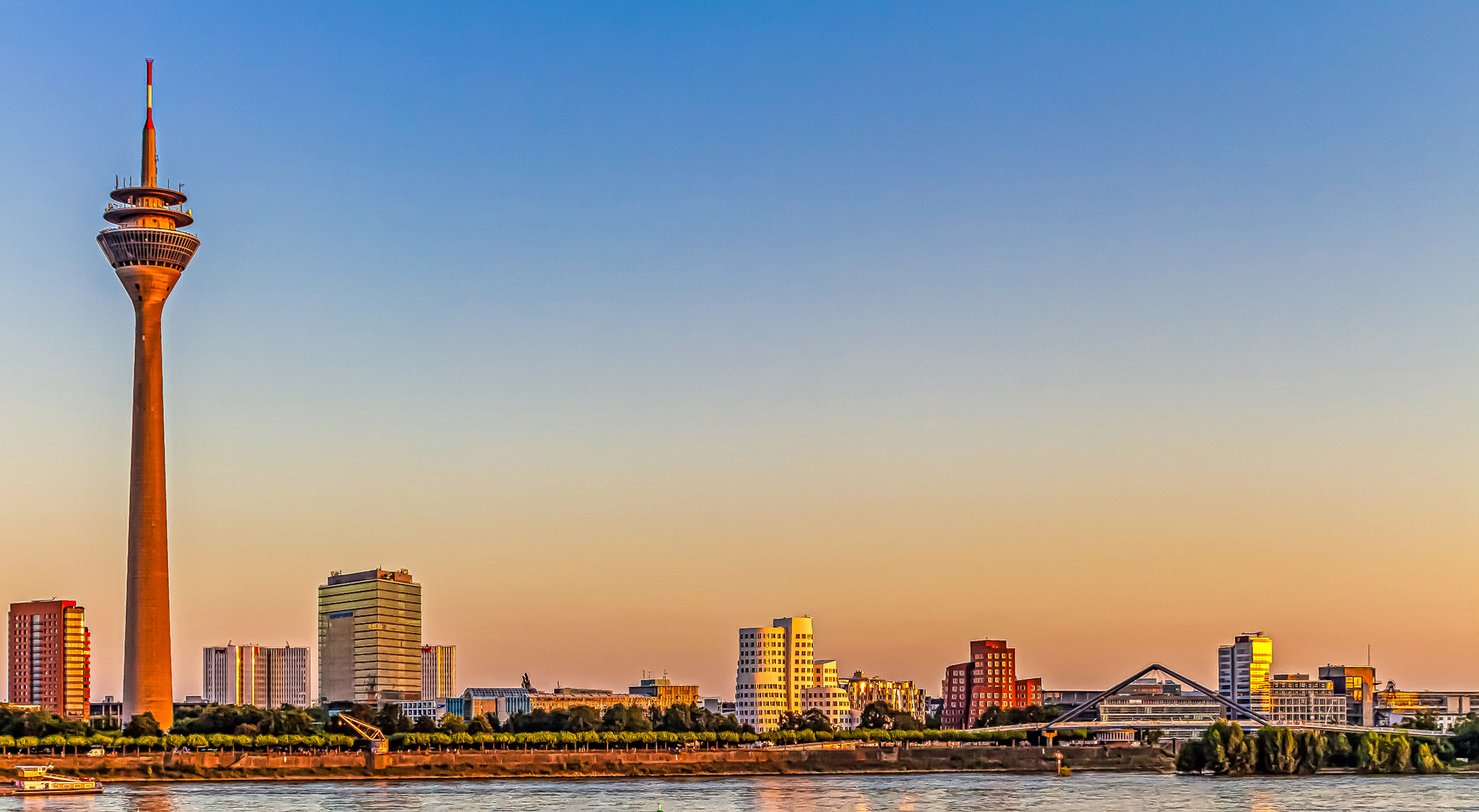 Düsseldorf im Sommer