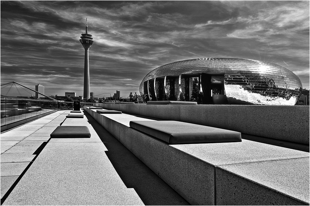 Düsseldorf in s/w