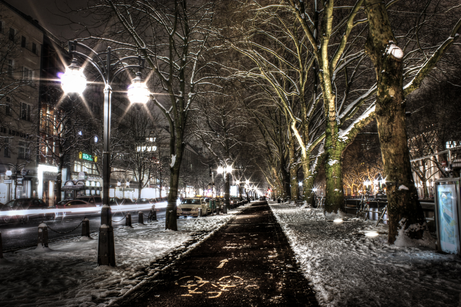 Düsseldorf Königsallee im Winter 2012