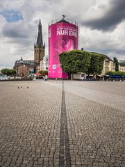 Düsseldorf Magenta