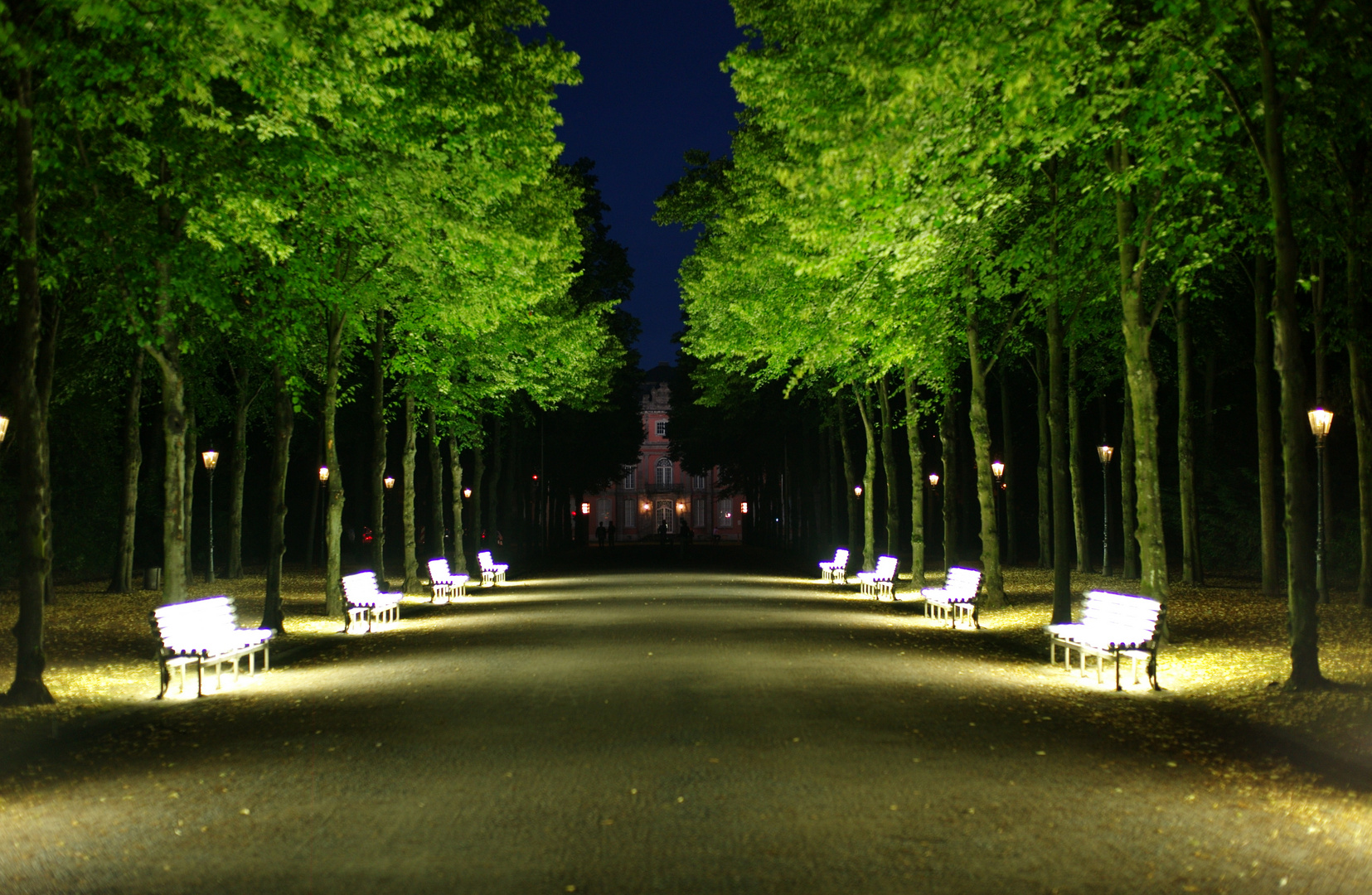 Düsseldorf, Maximilian Weyhe Allee