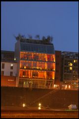 Düsseldorf Medienhafen bei Nacht 2