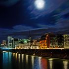 Düsseldorf - Medienhafen bei Nacht