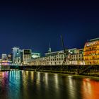 Düsseldorf Medienhafen bei Nacht