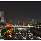 Düsseldorf Medienhafen bei Nacht im Miniatureffekt