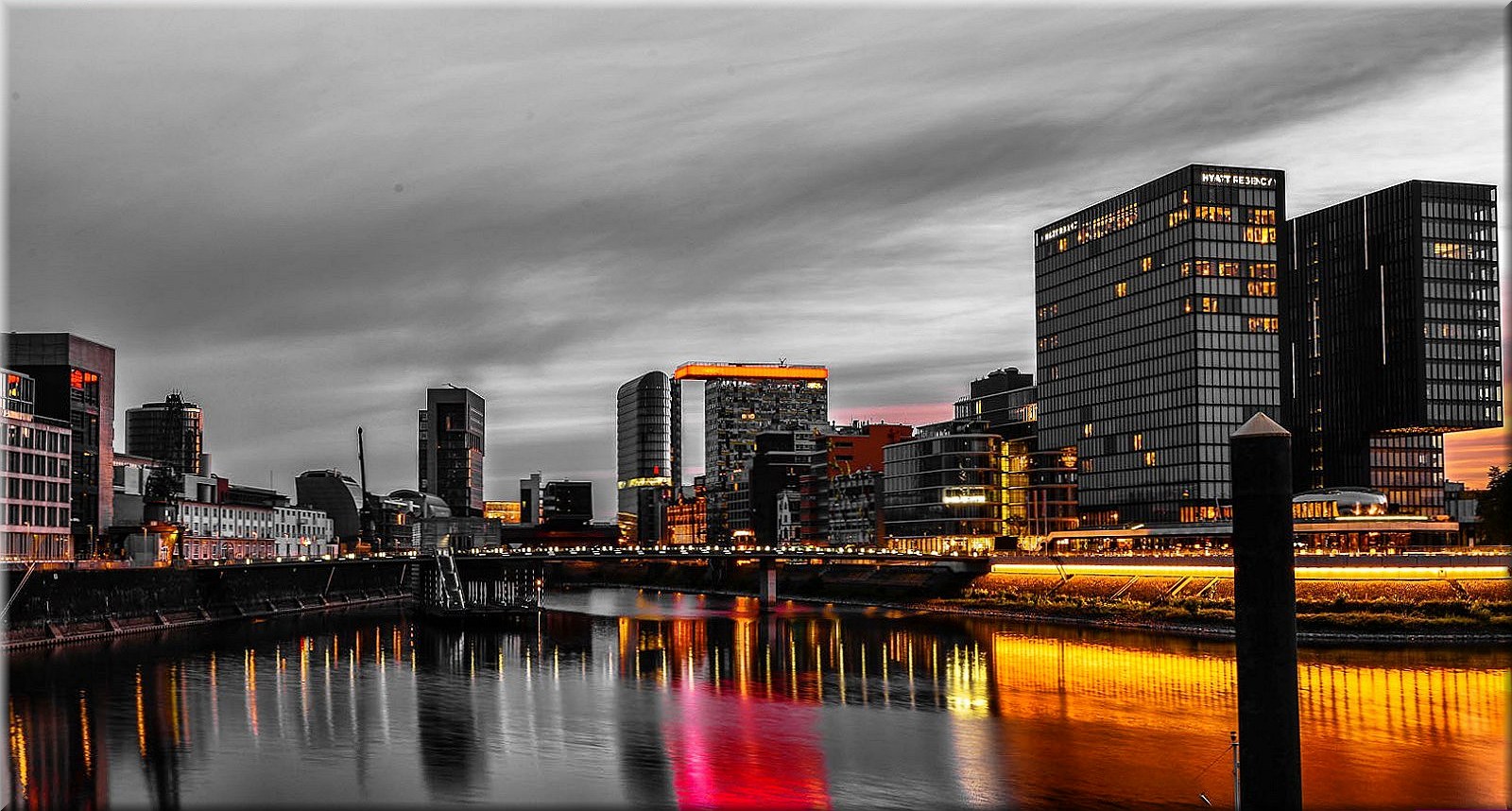 Düsseldorf - Medienhafen