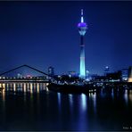 Düsseldorf Medienhafen ... Fernmeldeturm ...