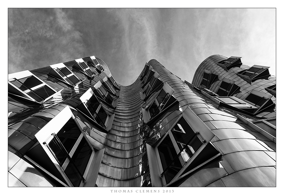 Düsseldorf - Medienhafen Gehry -2-