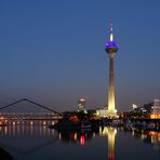 Düsseldorf - Medienhafen - Gehry Bauten (2)