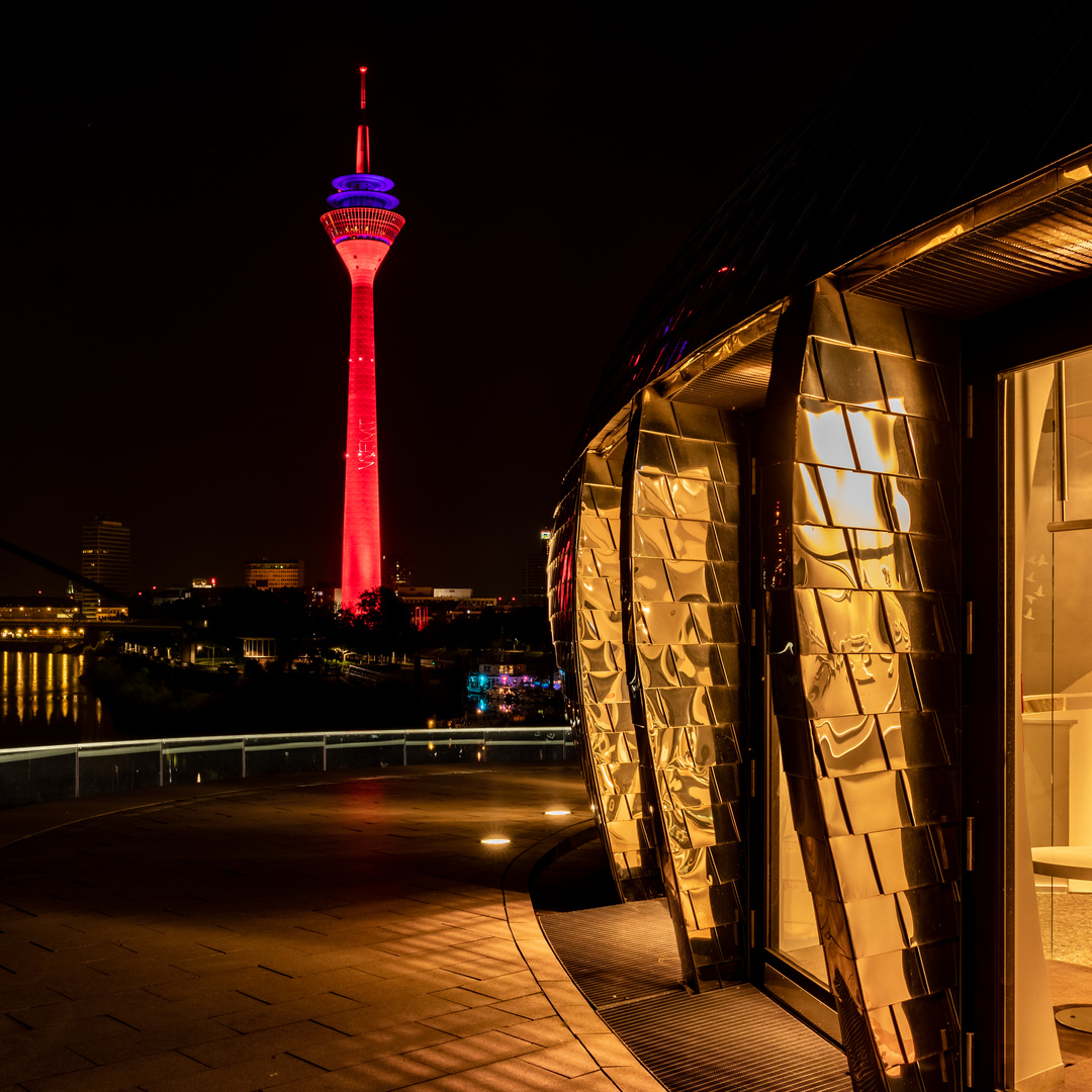 Duesseldorf-Medienhafen-NightOfLight