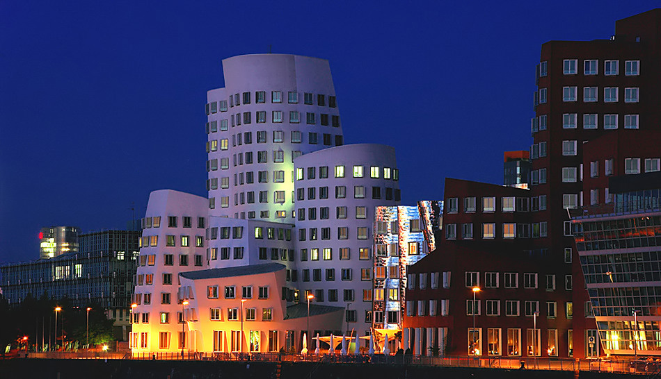 Düsseldorf Medienhafen reload