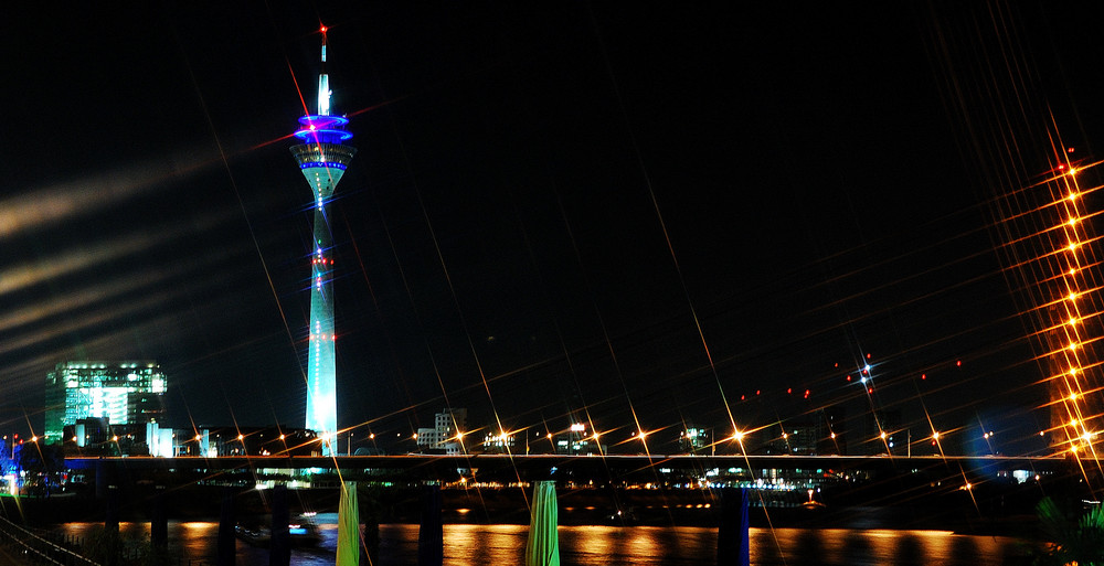 Düsseldorf @ Night