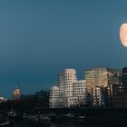 Düsseldorf @ night