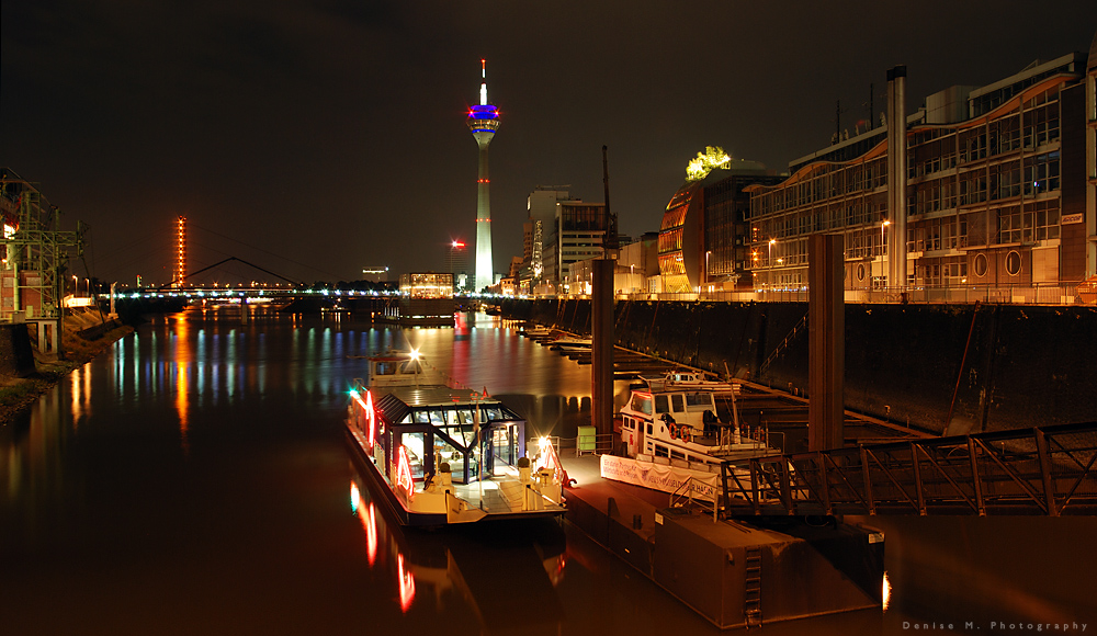 Düsseldorf @ night