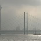 Düsseldorf - Oberkasseler Brücke