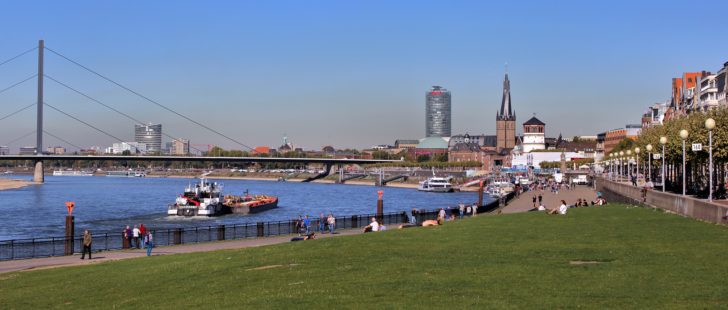 Düsseldorf Panorama