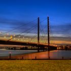 Düsseldorf - Rheinkniebrücke