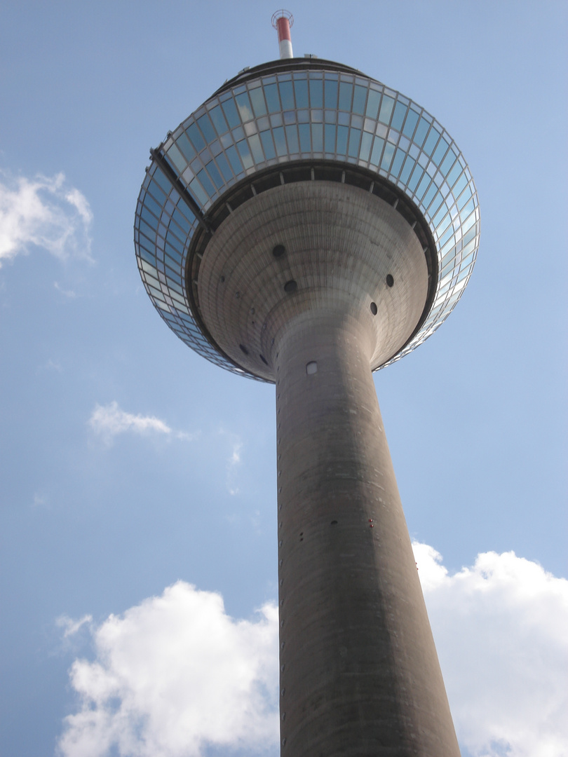 Düsseldorf - Rheinpromenade 2