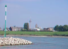 Düsseldorf Rheinturm