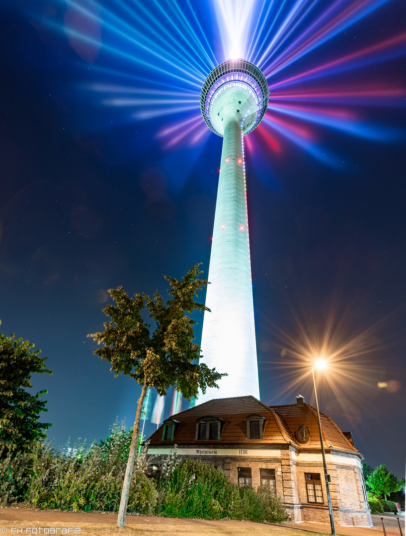 Düsseldorf Rheinturm