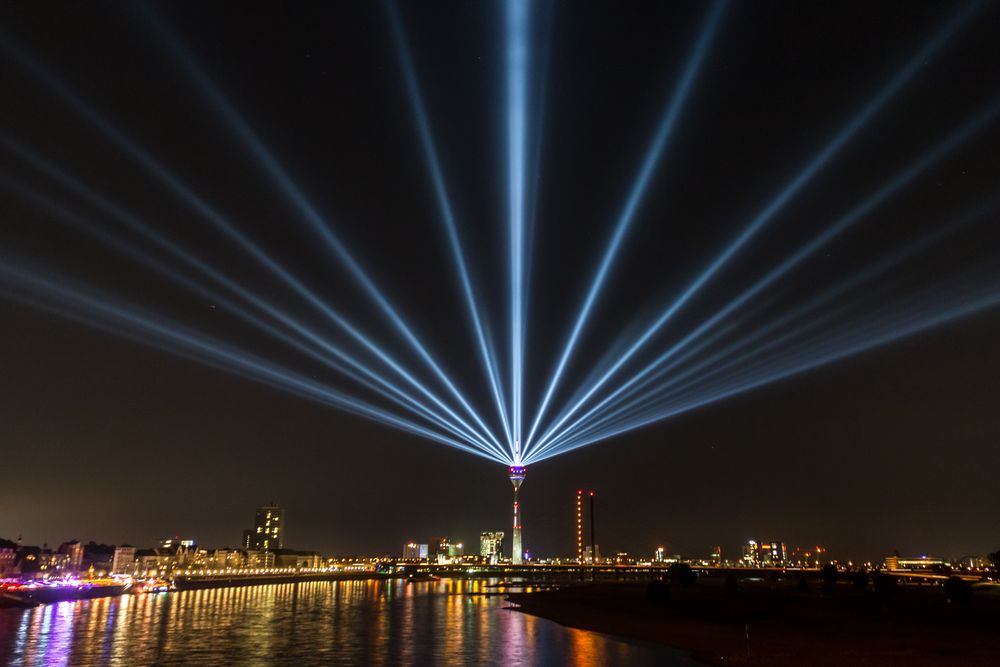 Düsseldorf Rheinturm