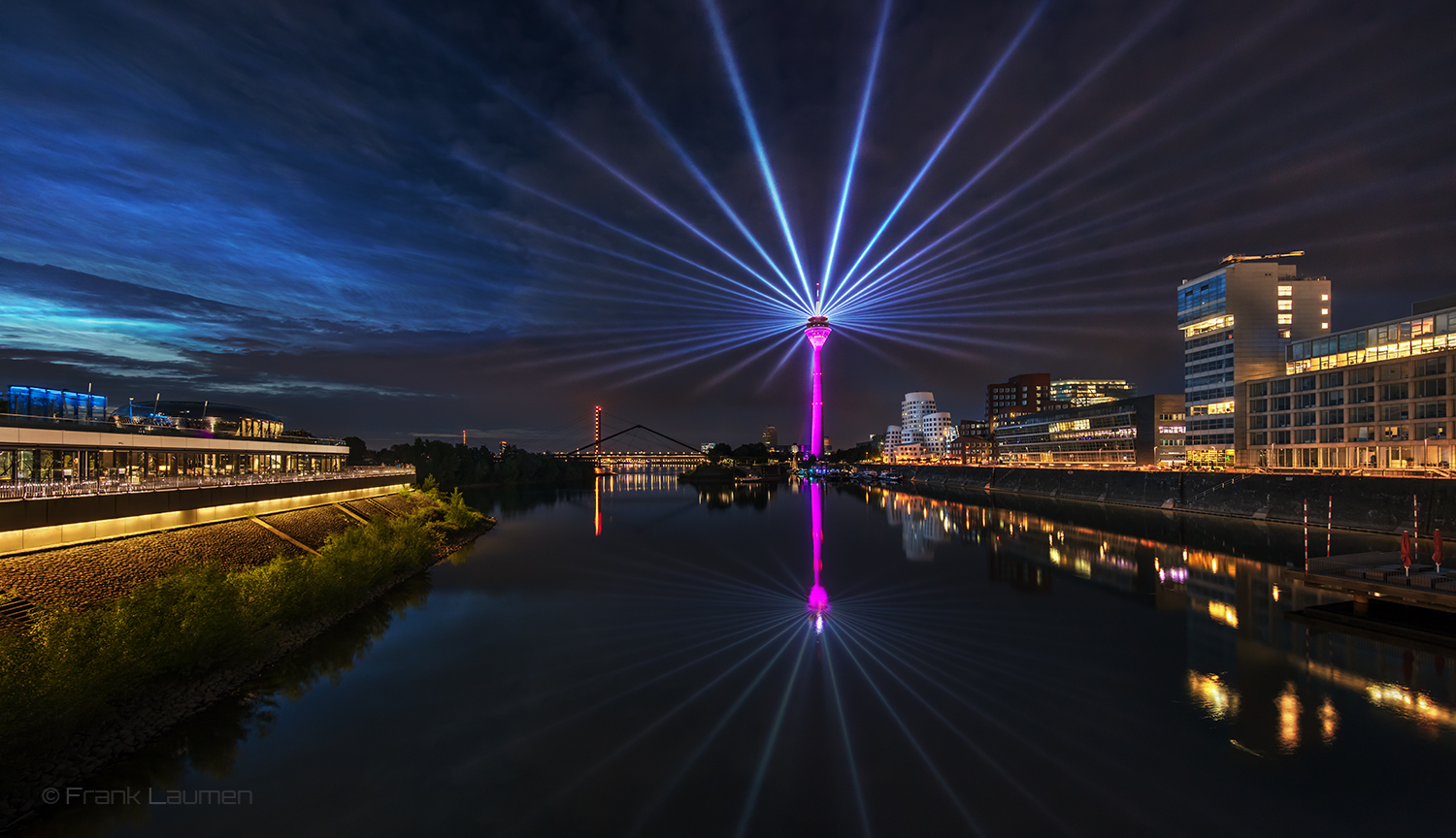 Düsseldorf Rheinturm