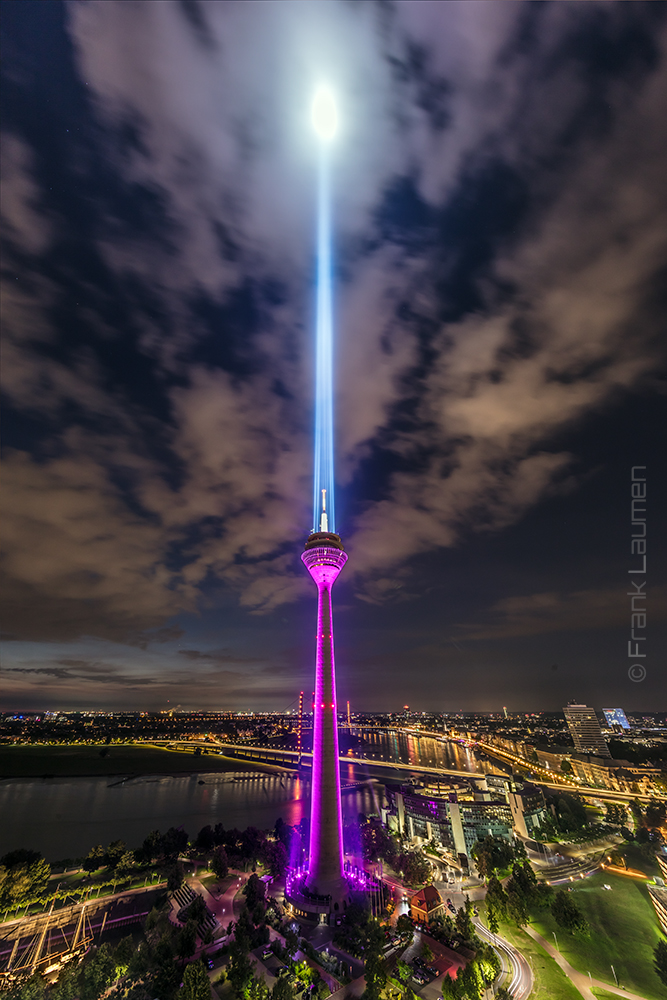 Düsseldorf Rheinturm