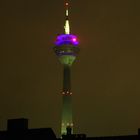 Düsseldorf - Rheinturm bei Nacht