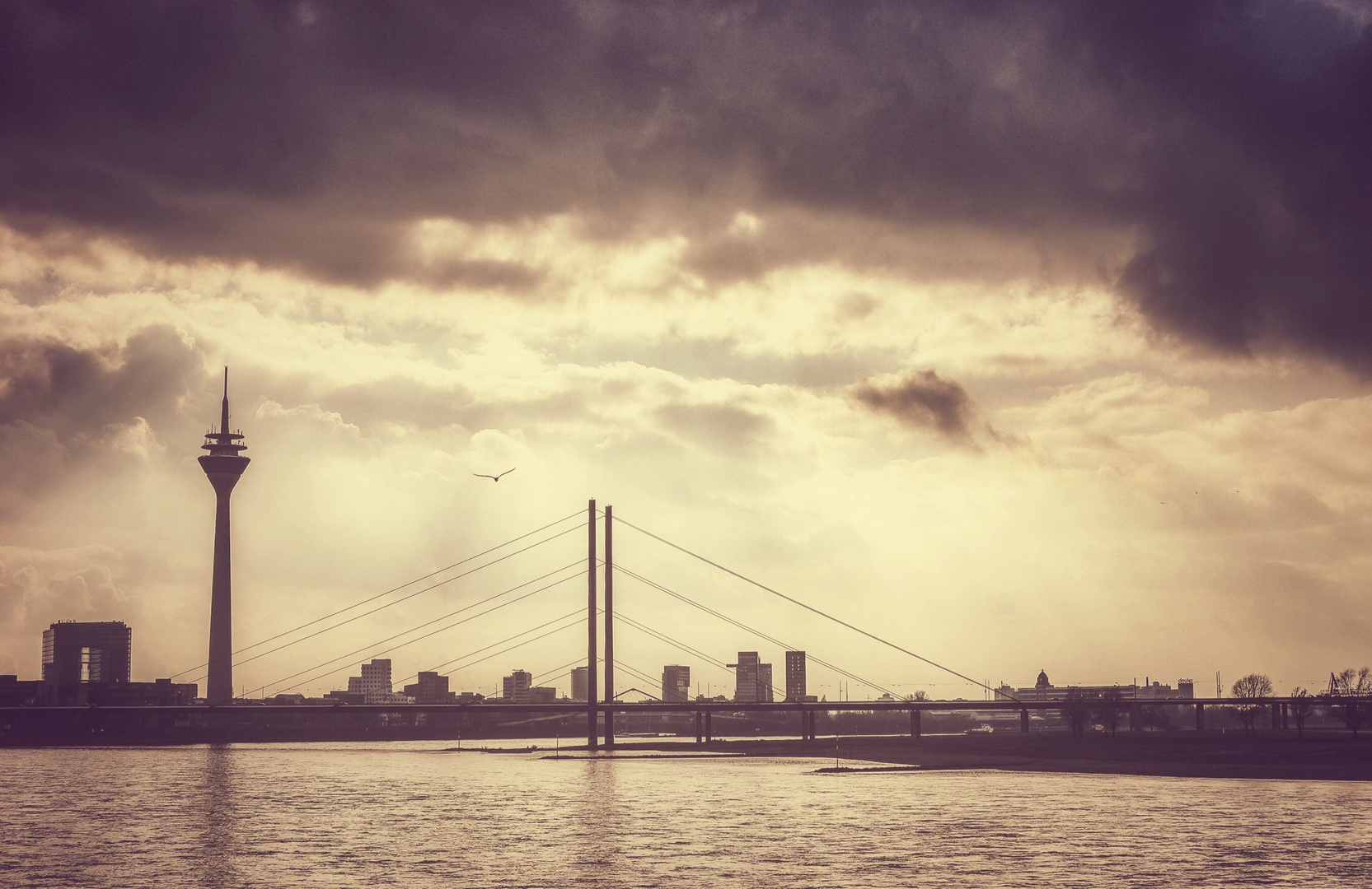 Düsseldorf Skyline