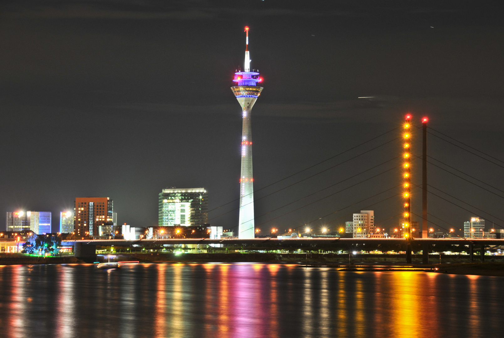 Düsseldorf Skyline
