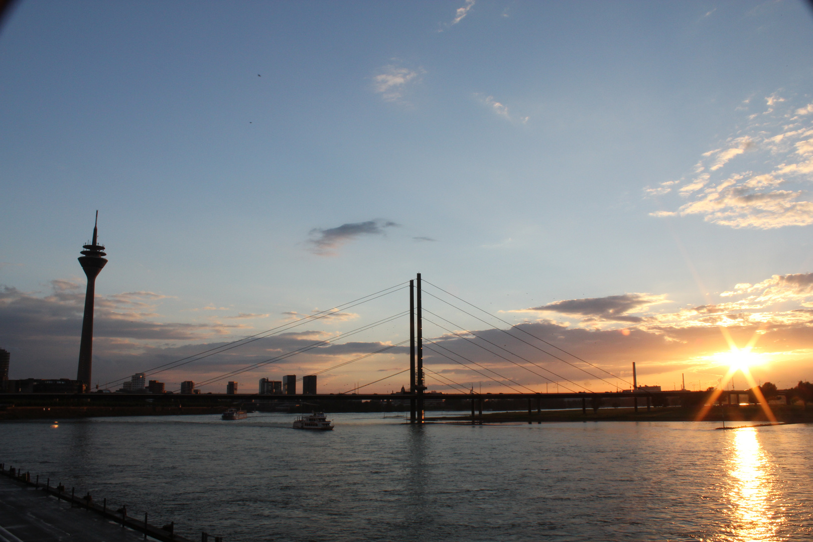 Düsseldorf Sonnenuntergang