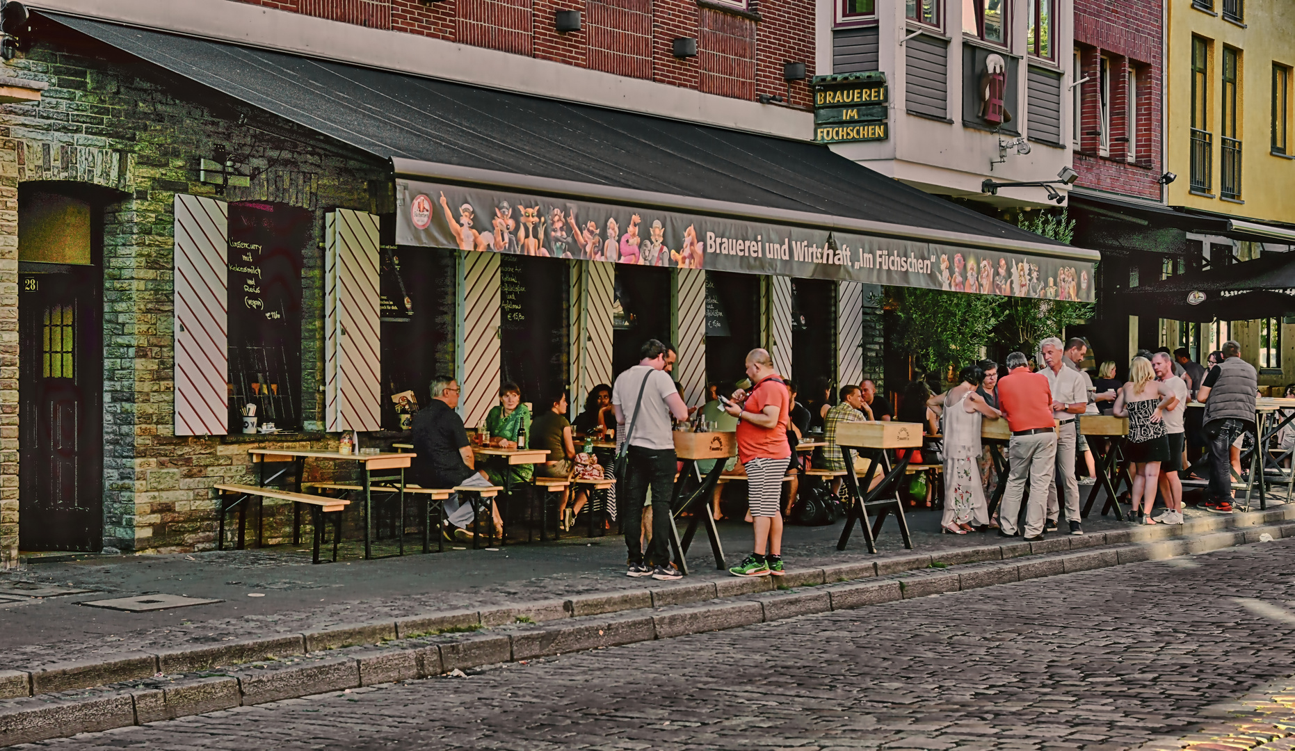 Düsseldorf   - Spaziergang durch die Altstadt -