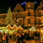 Düsseldorf - Weihnachsmarkt am Rathausplatz