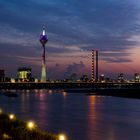 Düsseldorf zur blauen Stunde