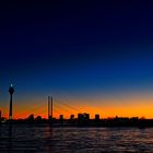 Düsseldorf zur blauen Stunde