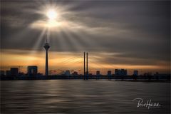 Düsseldorf zur kalten Jahreszeit ..und dem Hochwasser