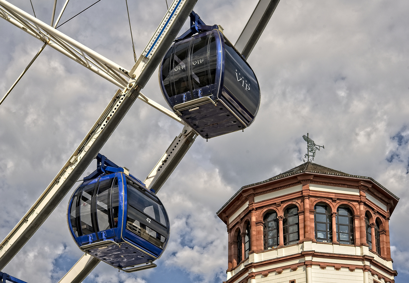 Düsseldorf_Burgplatz