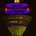 Düsseldorfer Fernsehturm bei nacht