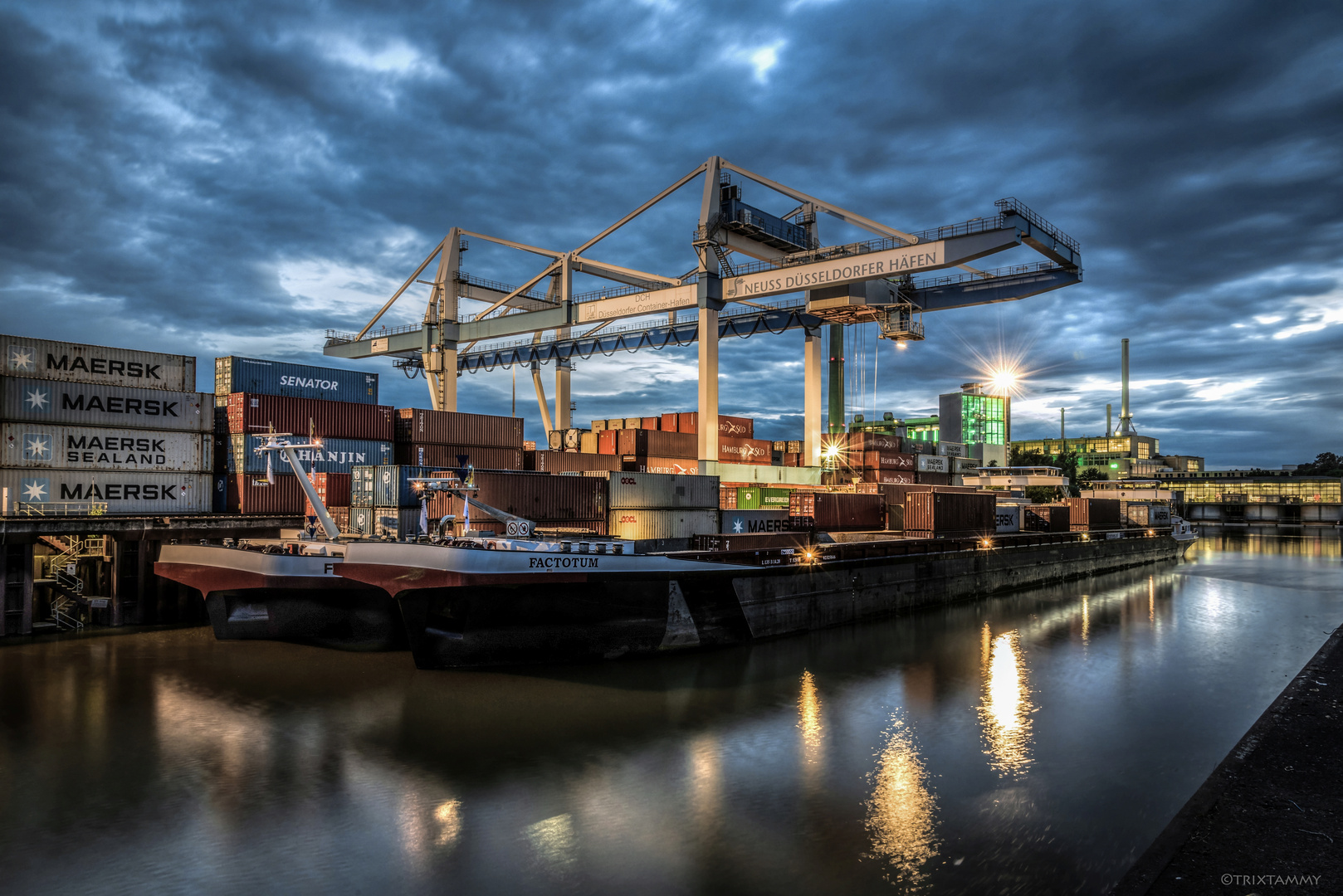 Düsseldorfer Hafen...