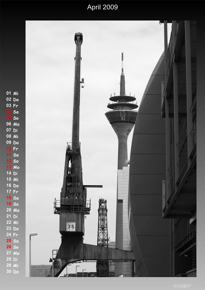 Düsseldorfer Hafen - Ansicht mit Fernsehturm