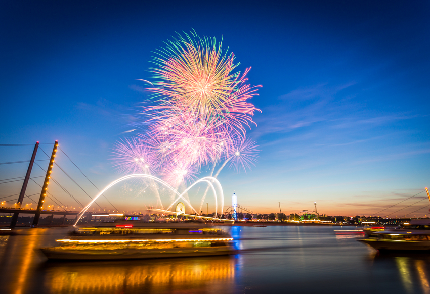 Düsseldorfer Kirmes Feuerwerk 2013