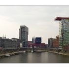 Düsseldorfer Medienhafen, etwas weniger "bechrig"