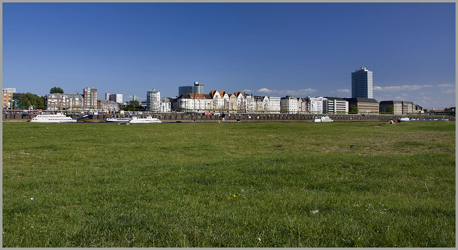 Düsseldorfer Skyline ...