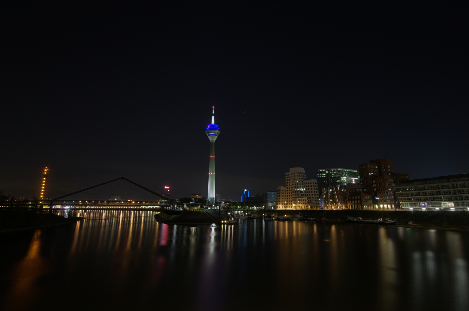 Düsseldorfer Skyline, Ausblick vom Medienhafen