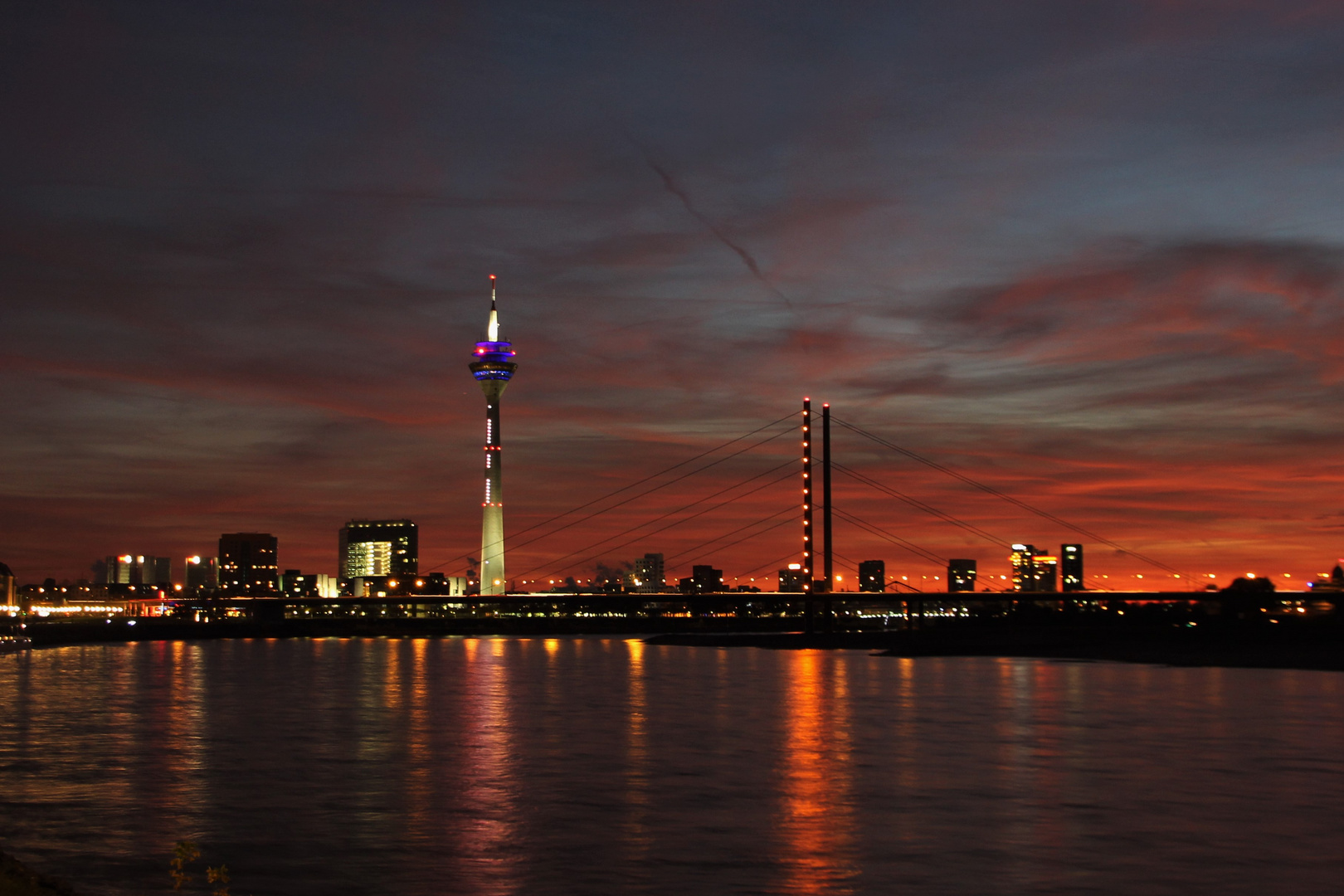 Düsseldorf@Night