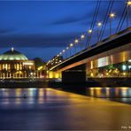 Düsseldorfs  Tonhalle .....