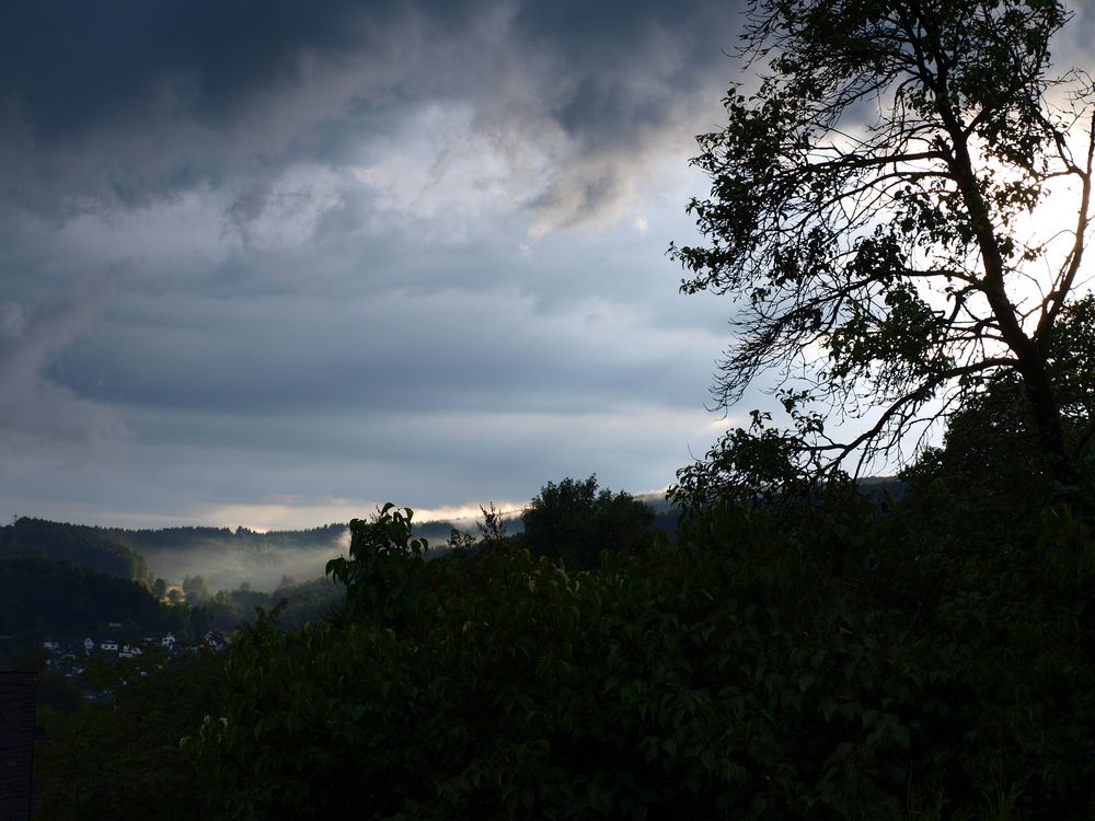 düstere Stimmung über Mudersbach