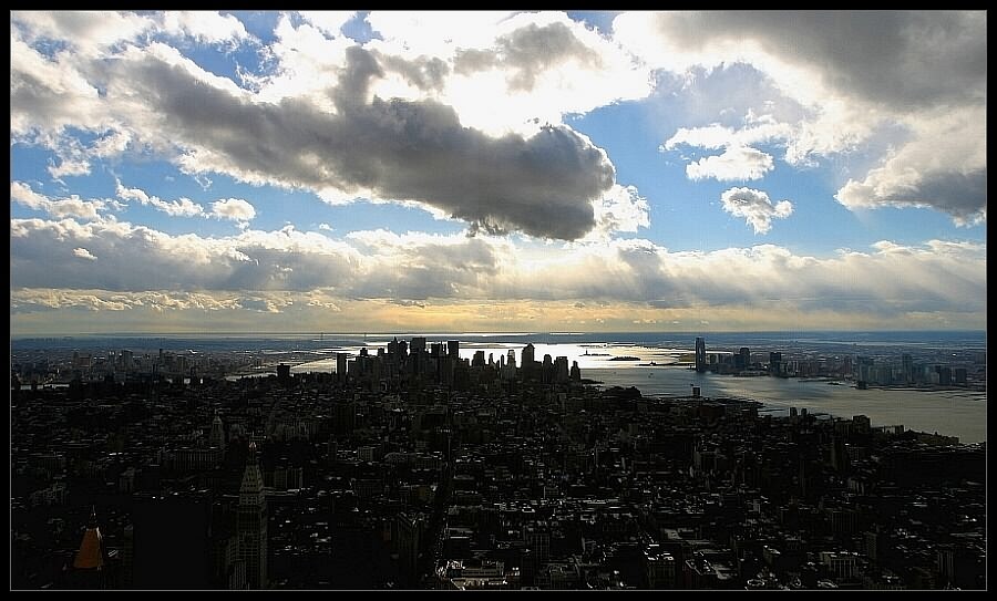 Düstere Stimmung über Südmanhattan